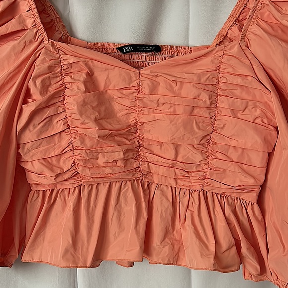 Zara Super Sexy Coral Puff Sleeve Crop Top Shirt **Size L** 🔥🔥 - Picture 3 of 5